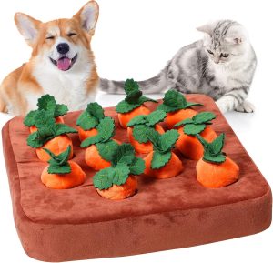 Inbelive Dog Carrot Toy, Enrichment Dog Puzzle Toys, Hide and Seek Carrot Farm Dog Plush Chew Toys for Small Medium and Large Dogs Cats with 12 Carrots